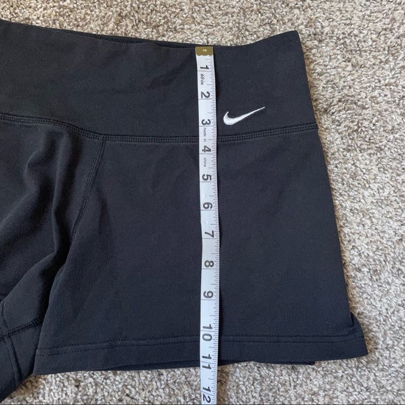 Nike Dri-FIT Classic Shorts in Black - Picture 5 of 5